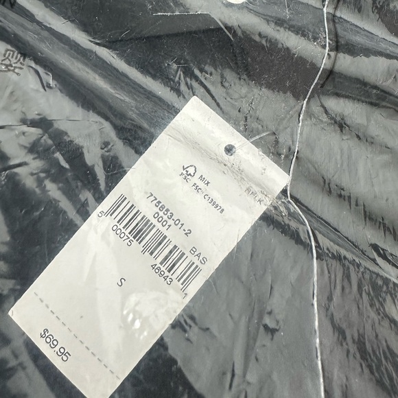 Htf 🅽🅴🆆 GAPFit Eclipse High Rise Flare Pant in black, size Small - Picture 4 of 6